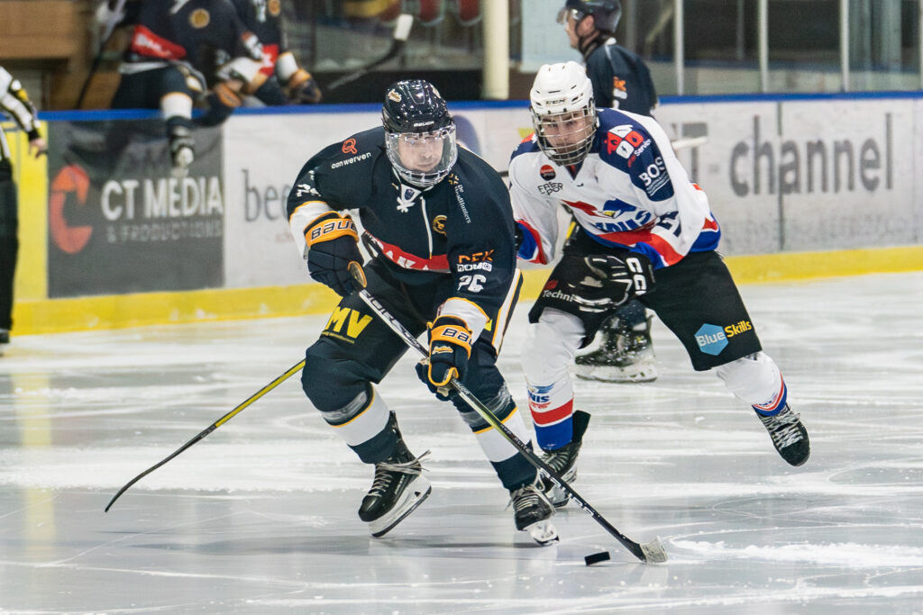 IJshockey Natascha van Mullem Sportparels sportfotografie